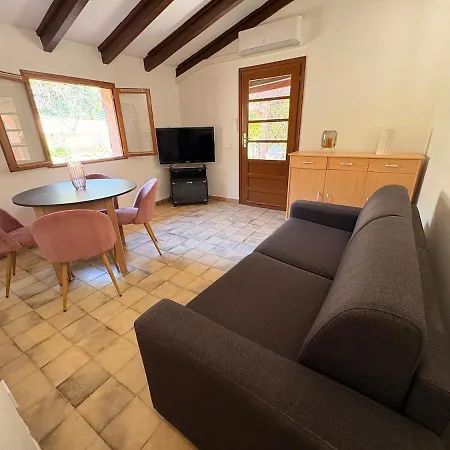 Διαμέρισμα La Maisonnette Du Jasmin *
